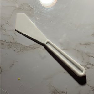 Paint scraper